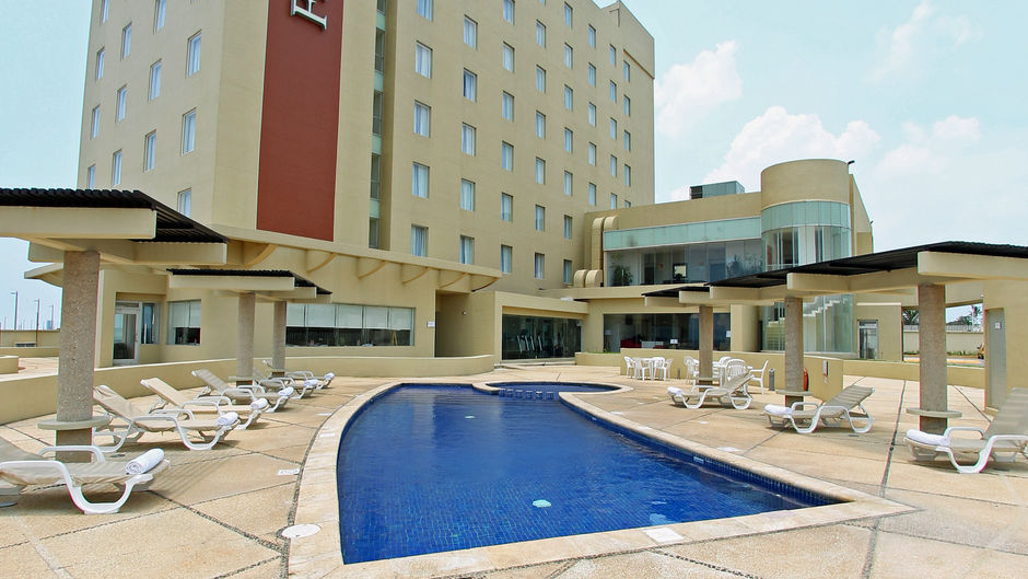 Fiesta Inn Coatzacoalcos Pool