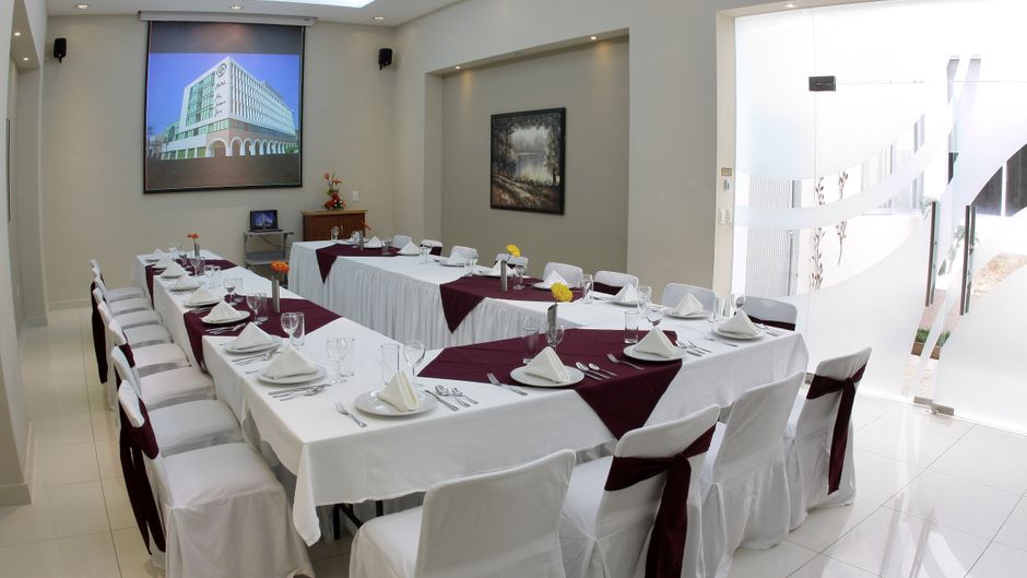 Hotel Fray Junipero Serra Meeting