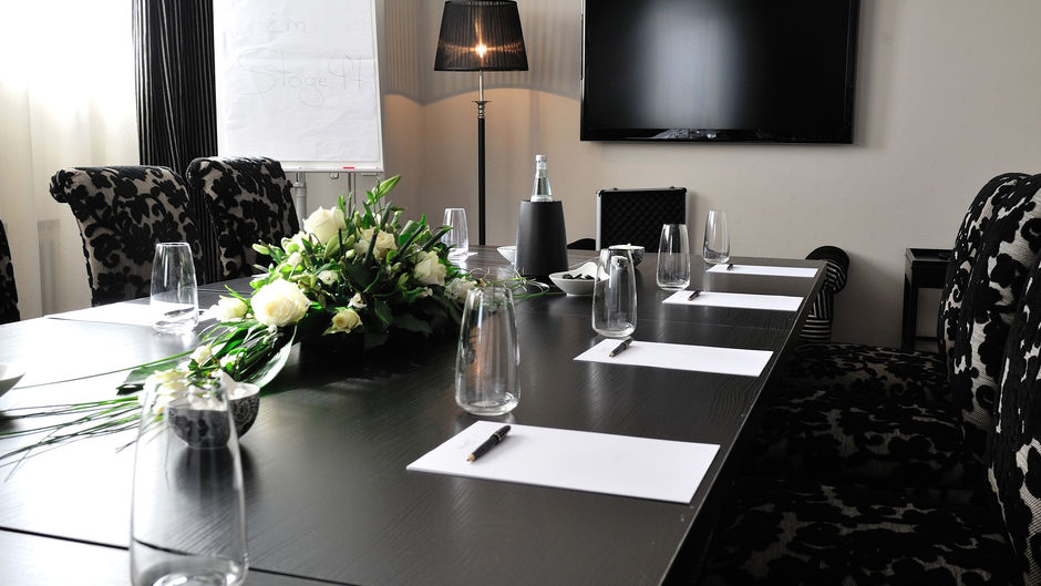 Hotel Stage 47 Meeting