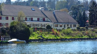 Logis Hotel des Lacs