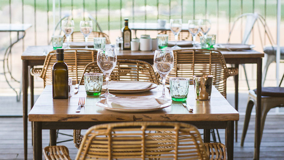 Castell d'Emporda Hotel-Restaurant-Cafe Restaurant