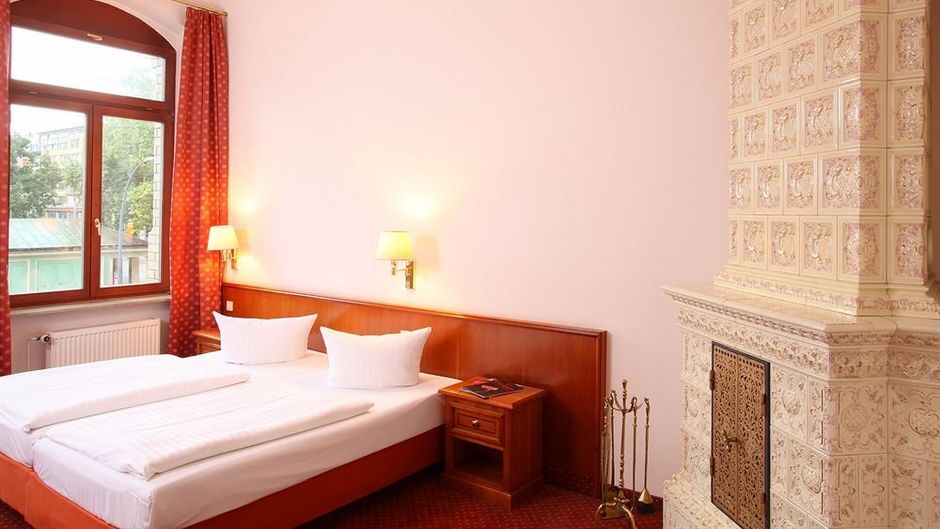 Hotel Artushof Room
