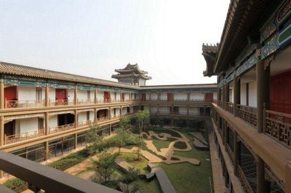 Eadry Royal Garden Hotel