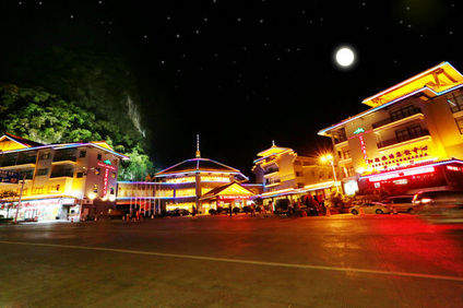 Green Lotus Hotel