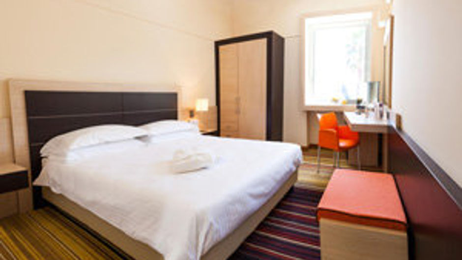 BV President Hotel Room