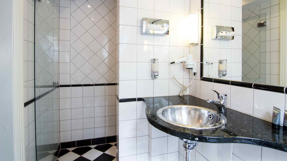 The Mayfair Hotel Malmo Room