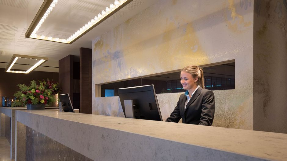 Van der Valk Hotel Enschede Lobby
