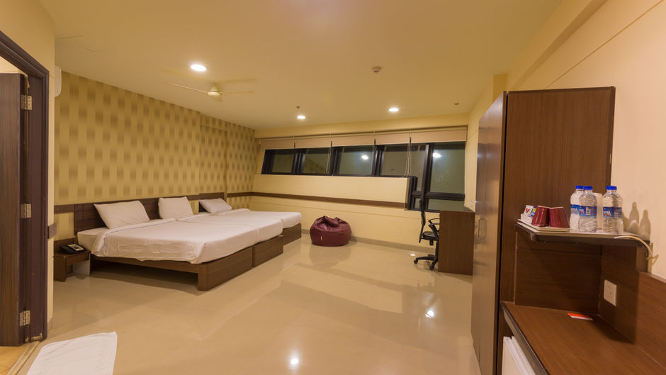 Ginger Chennai Vadapalani Room