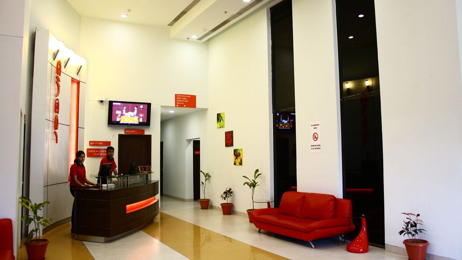 Ginger East Delhi Lobby