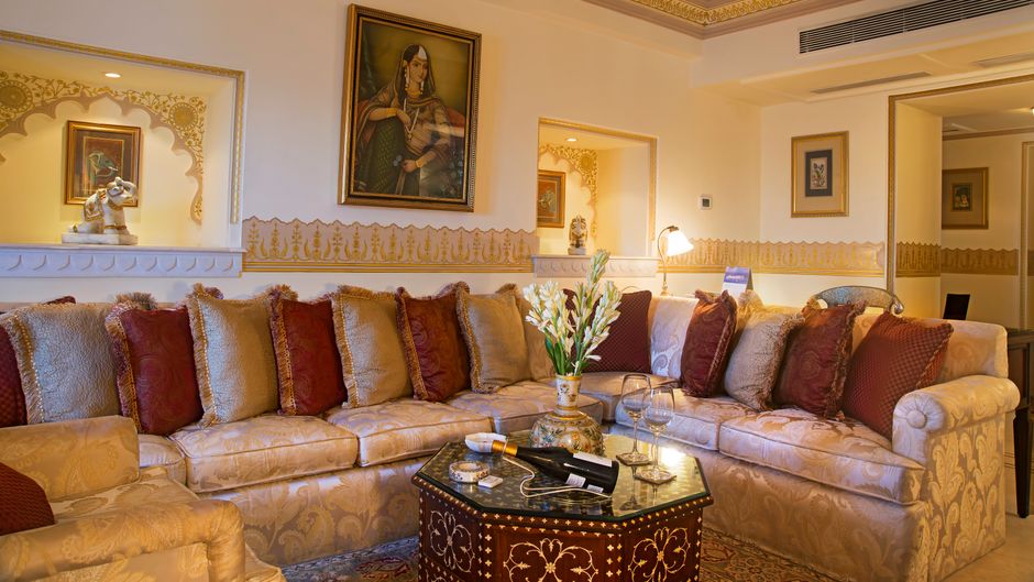 Taj Lake Palace Hotel Lobby