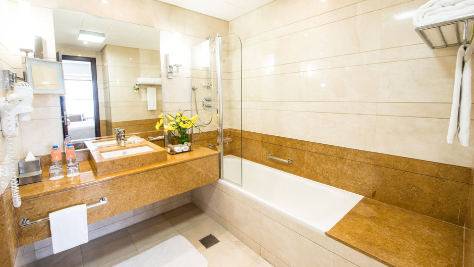 Grand Millennium Dubai Room