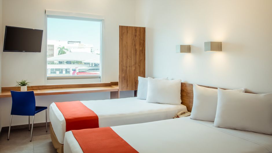 One Playa del Carmen Room