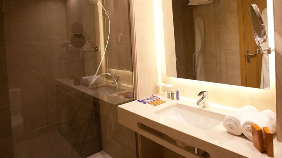 The Sevilla Congresos Hotel Room
