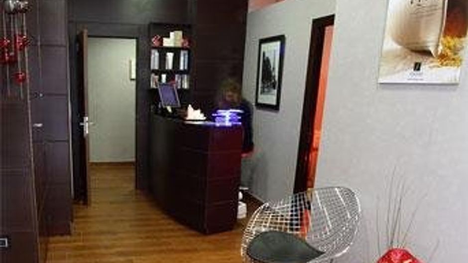 Paris Spa Hotel Lobby
