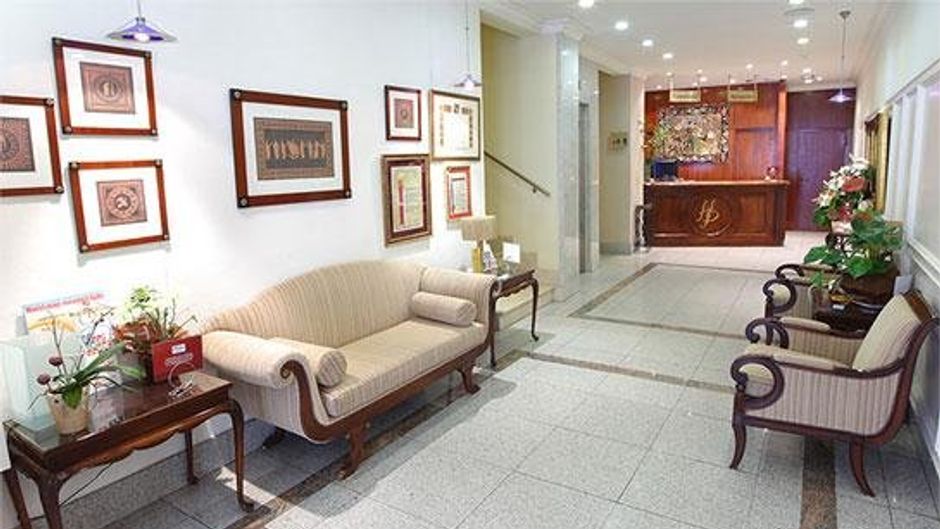 Paris Spa Hotel Lobby