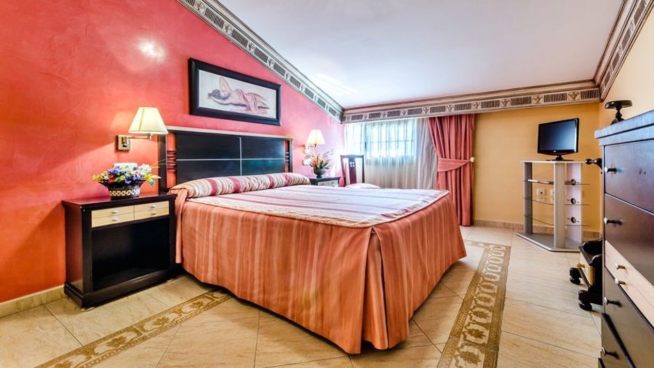 Hotel Carlos I Toledo Room