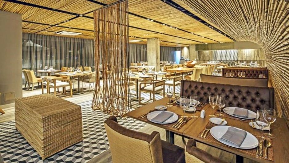 Movich Buro 51 Hotel Restaurant