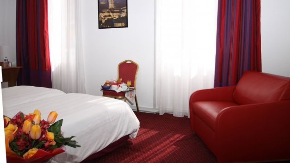 Hotel Le Clocher de Rodez Room