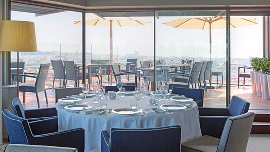Hotel Dom Henrique Restaurant