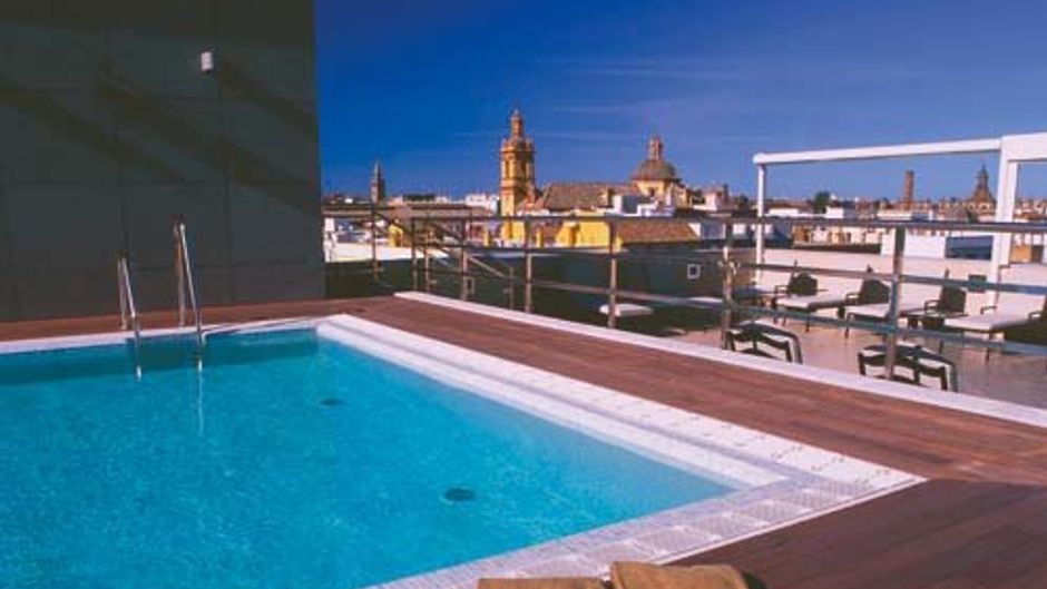 Sevilla Center Hotel Pool