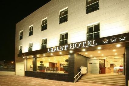 Hotel Leflet Valme