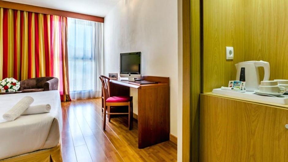 Hotel Alcala Plaza Room