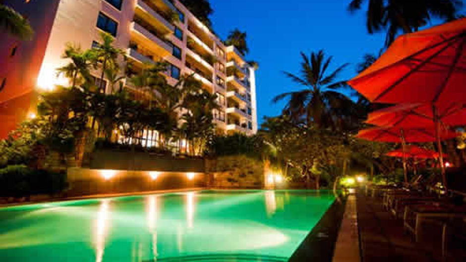Saigon Domaine Luxury Residences Pool