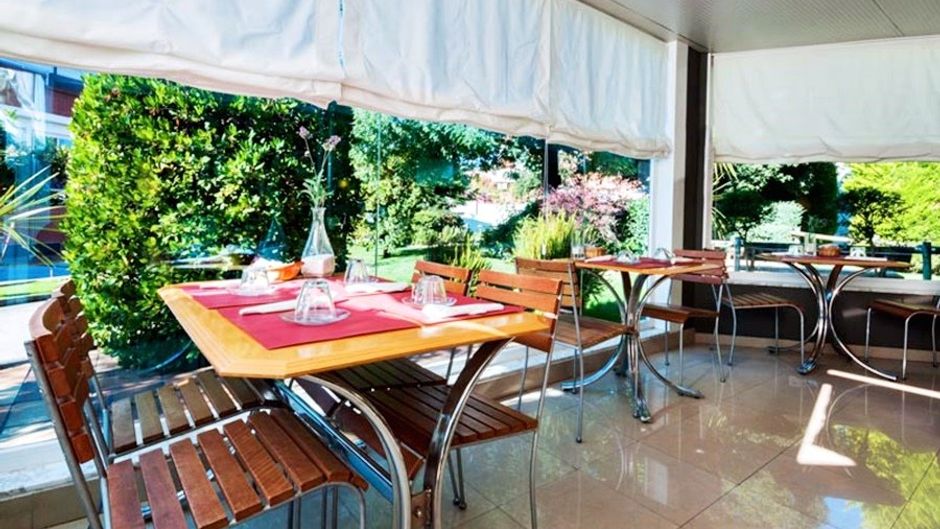 Park Sedo Hotel Restaurant