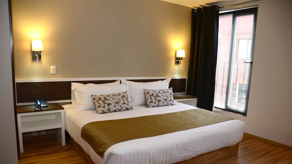 Hotel Plaza Revolucion Room