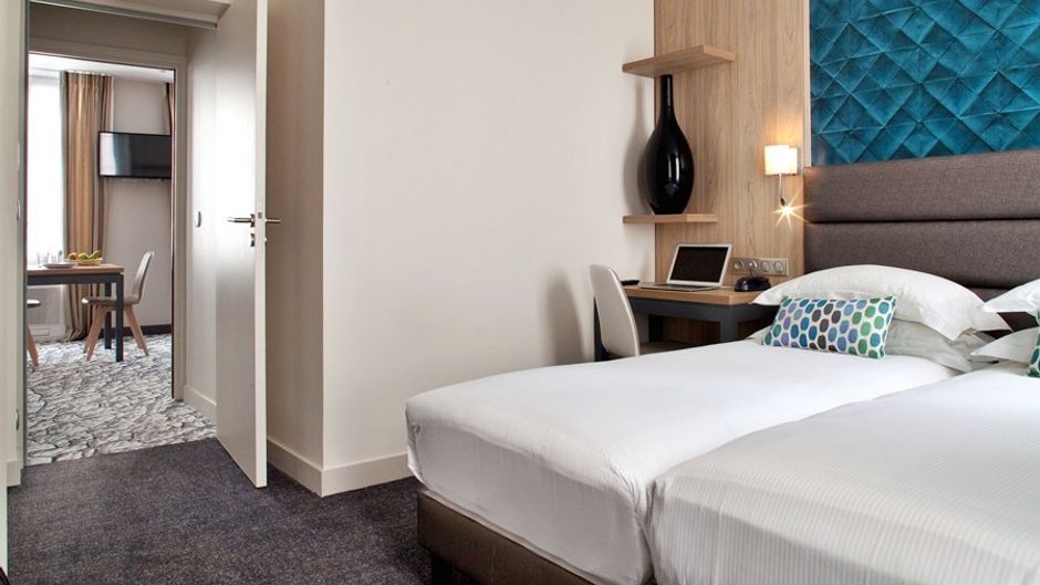 Serotel Suites Opera Suite