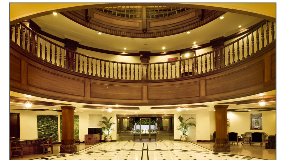 The Gateway Hotel Beach Road Lobby