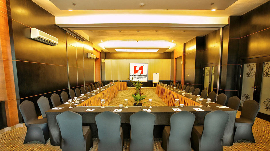 Swiss-Belhotel Balikpapan Meeting