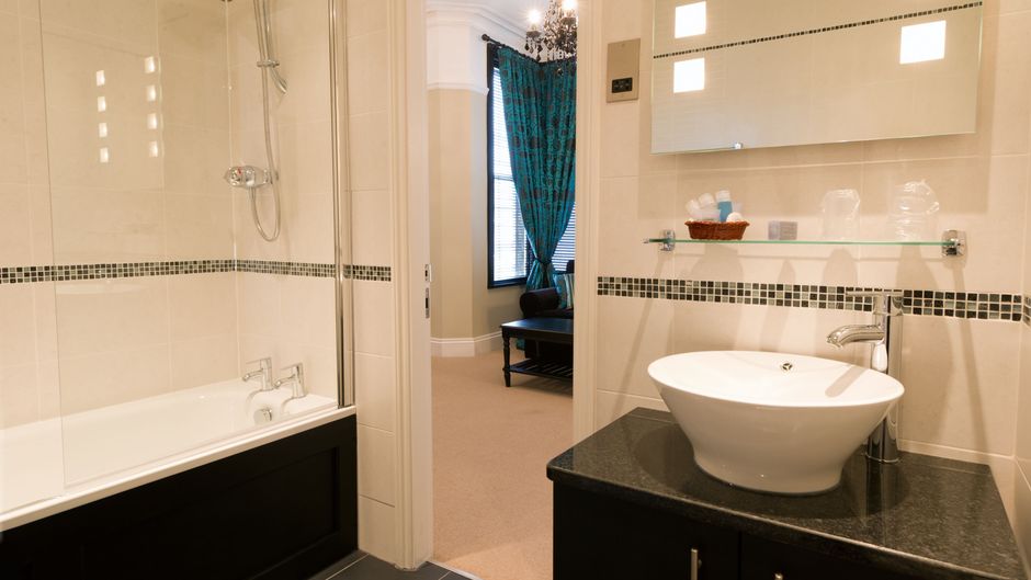 Grafton Hotel Room
