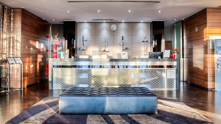 Hotel Ciudad de Mostoles Lobby