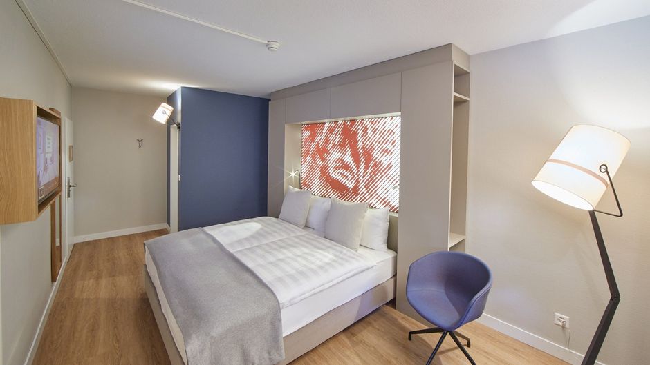 Wettstein Hotel Room