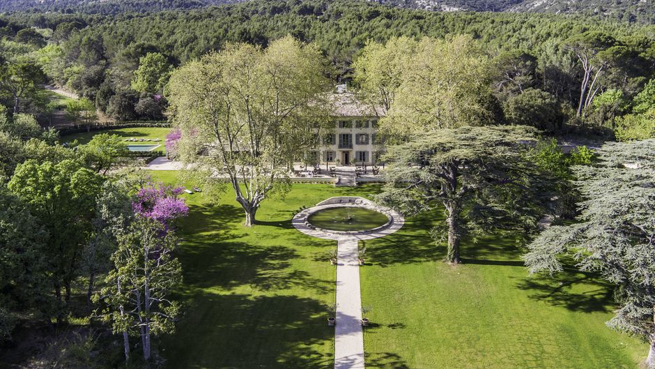 Domaine de Fontenille Exterior
