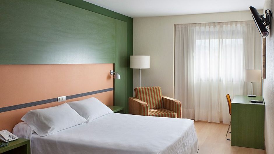 Naval Sestao Room