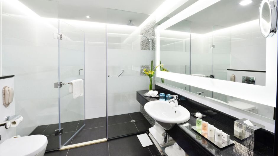 Swiss-Belhotel Seef Bahrain Room