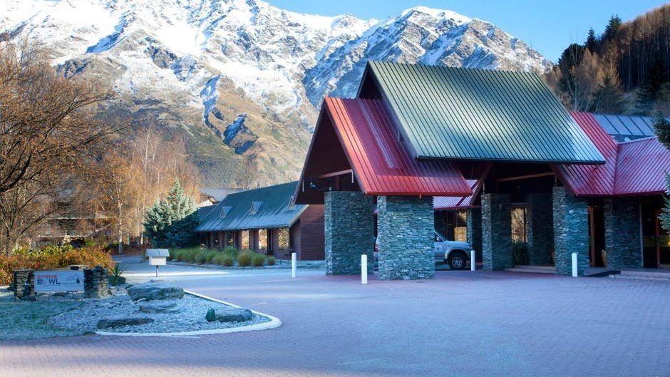 Swiss-Belresort Coronet Peak Exterior