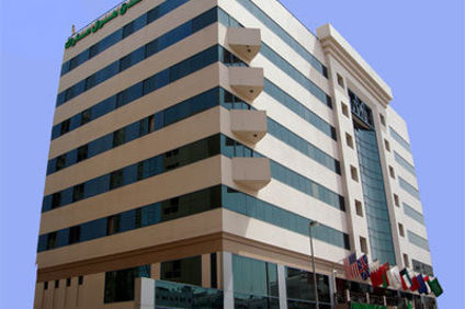 Summit Hotel