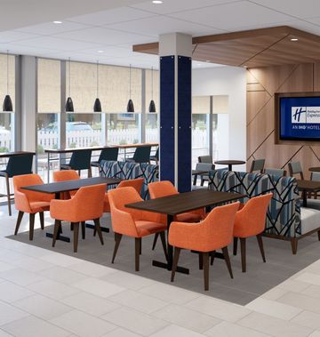 Holiday Inn Express & Suites Joplin SE