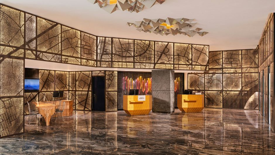 Renaissance Ahmedabad Hotel Lobby