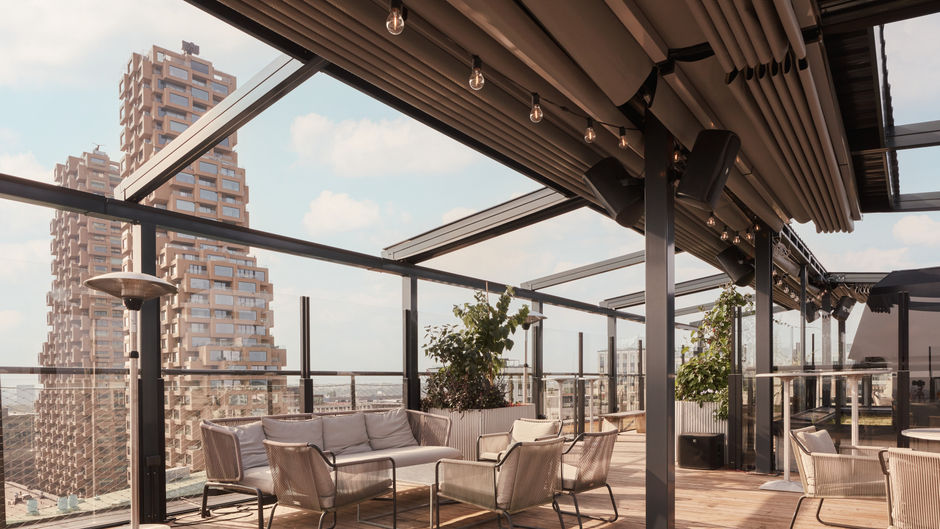 Blique by Nobis Exterior