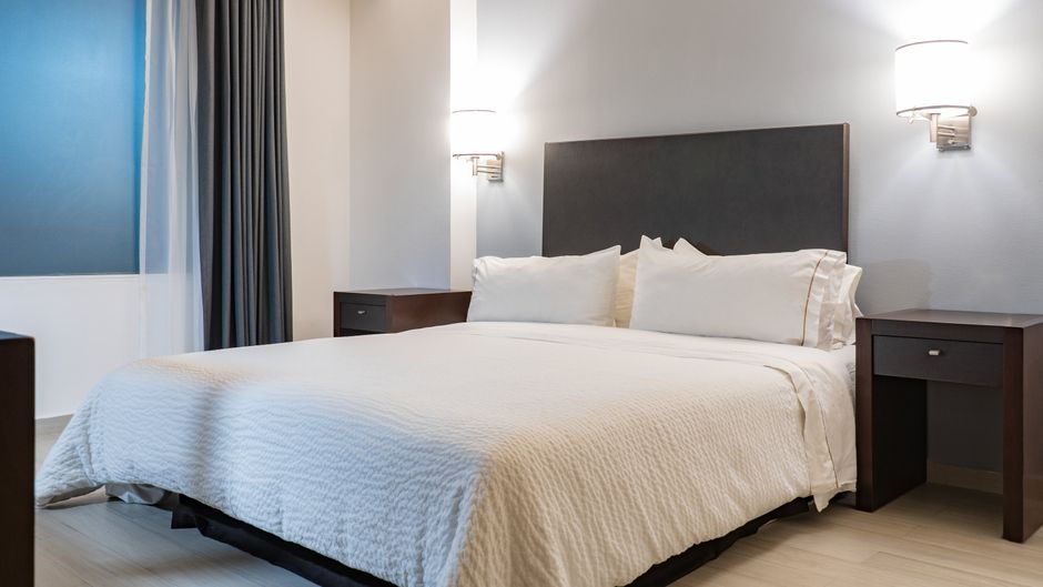 Fiesta Inn Tepic Room