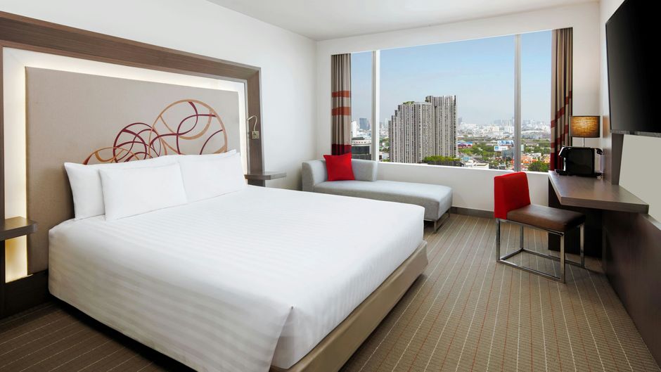 Four Points Bangkok Ploenchit Room