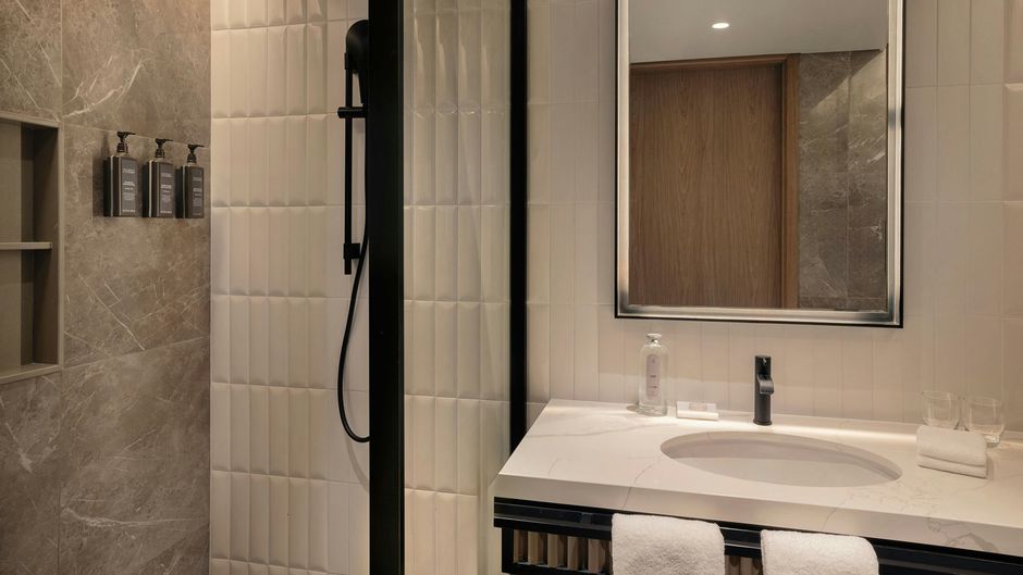 Sheraton Bahrain Hotel Room