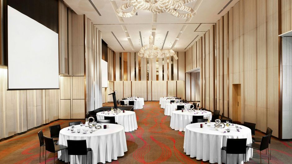 W Hong Kong Meeting