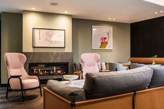 Maximilian Hotel