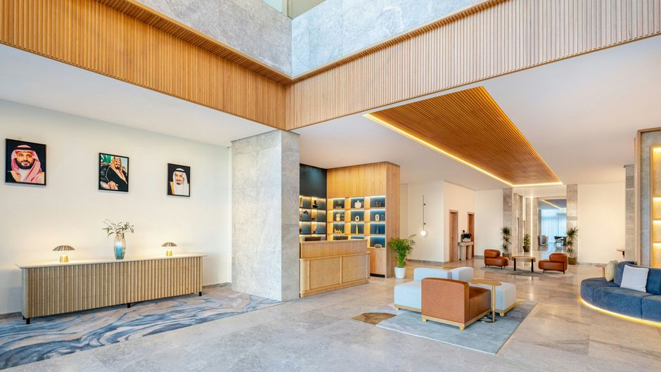 Four Points Jeddah King Fahd Road Lobby