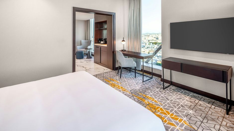 Four Points Jeddah King Fahd Road Suite